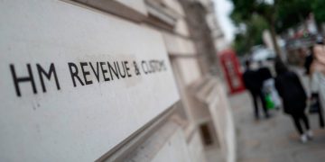 Ministers plan to shelve VAT tax hit on UK investment funds