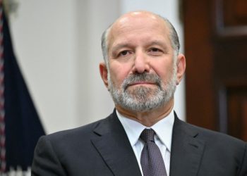 Trump could meet Canada and Mexico ‘in the middle’ on tariffs, Lutnick says