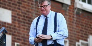 FCA to ban Crispin Odey from financial services industry