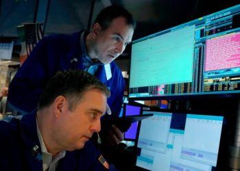 Wall Street stocks sink on fresh Donald Trump tariff threats