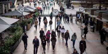 Government debt interest costs hit highest level since 2007