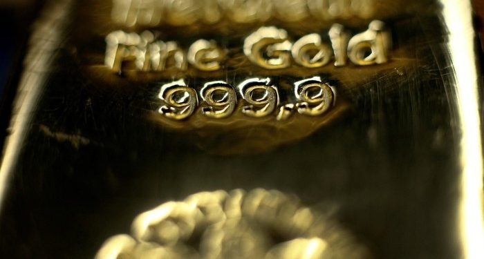 Gold investors chase the carat, ignore the stick