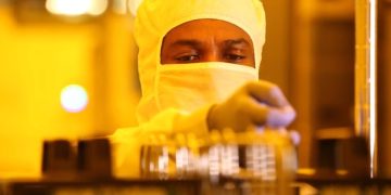 Micron launches new memory chips to keep up with AI processing