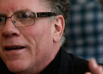 Robert W. McChesney, Who Warned of Corporate Media Control, Dies at 72
