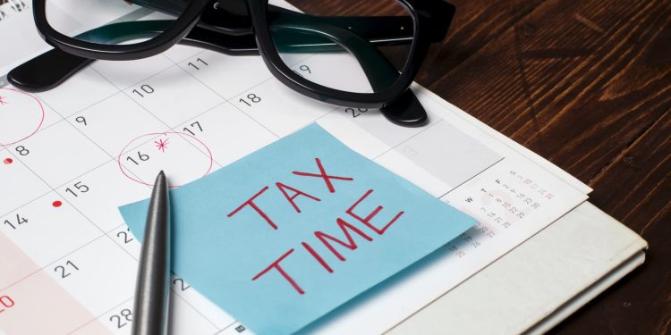 With time running out, here are some tax tips for last-minute filers