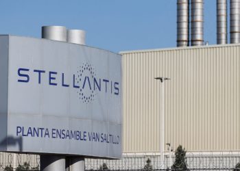 TSLA, COIN, STLA, PLTR and more