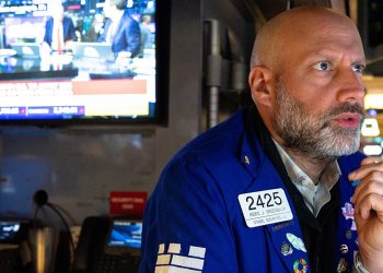 Traders betting Fed will cut rates at least 4 times this year to bail out economy