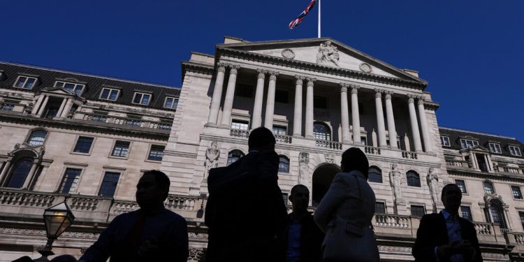 Bond Market Sell-Off Prompts Bank of England to Make Unusual Move