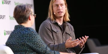 Fintech Plaid raises $575M at a $6.1B valuation, says it will not go public in 2025