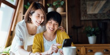 Will Adding Me to My Mom’s $40k Account Really Avoid Taxes After She Dies?