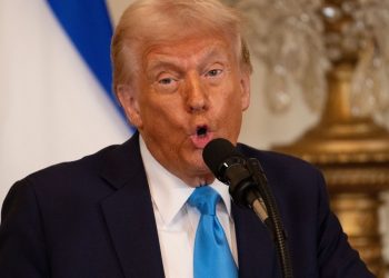 Trump Announces 10% Baseline Tariff on All Imports: What the Trade War Means for Global Markets