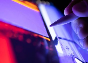 There’s AI Inside Windows Paint and Notepad Now. Here’s How to Use It