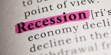 How To Prepare For a Recession: 10 Smart Financial Moves
