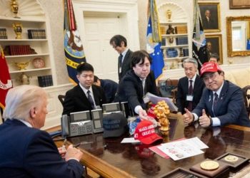 Japan economy minister Akazawa to visit the U.S. for tariff talks from April 30