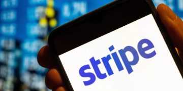 No, Stripe is not becoming a bank