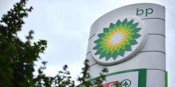 BP’s low-carbon mobility team axed as company reverts to oil and gas