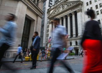 Finastra refinance effort stalls as US sell-off pressures hit loan market