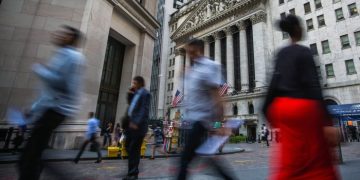 Finastra refinance effort stalls as US sell-off pressures hit loan market