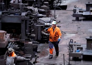 British Steel halts plan to axe 2,700 jobs