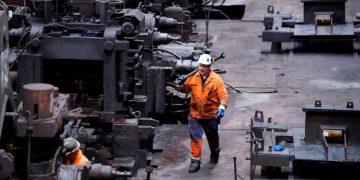 British Steel halts plan to axe 2,700 jobs