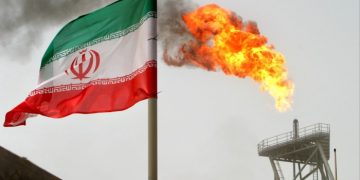 US places sanctions on Chinese refinery over Iran oil purchases
