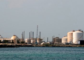 Italy’s biggest refinery in crisis three years after sale by Russia’s Lukoil