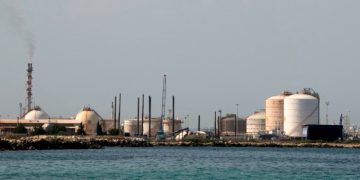 Italy’s biggest refinery in crisis three years after sale by Russia’s Lukoil