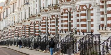 Only 3% of fines on offshore companies for not declaring UK property collected