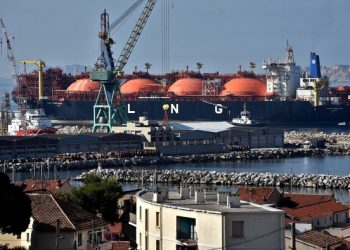 EU weighs up buying more US gas due to Donald Trump tariff pressure