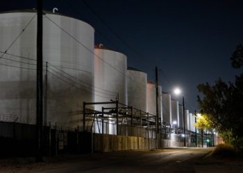 Big Oil braced for worst year since pandemic as bumper profits recede