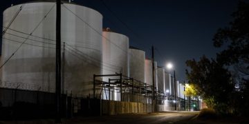 Big Oil braced for worst year since pandemic as bumper profits recede