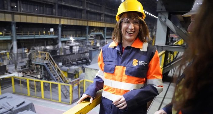 UK starts hunt for buyer for British Steel