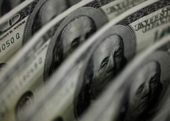 Dollar drops as Donald Trump’s tariffs stoke economic fears