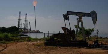 What Donald Trump’s return to ‘maximum pressure’ means for Venezuelan oil