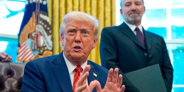 Cantor nears $3bn crypto venture with SoftBank and Tether