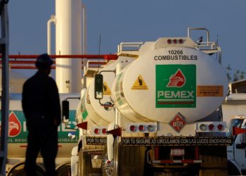 Pemex suppliers face ‘critical moment’ as Mexican oil group’s bills go unpaid