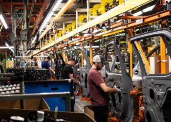 How much are tariffs weighing on US companies?