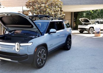 Stocks making the biggest moves premarket: NVDA, SMCI, AEO, UNH