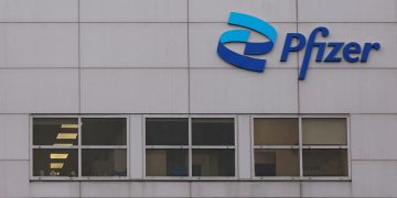 AMZN, BABA, MRK, FIVE NKE