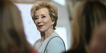 Student loan borrowers brace for wage garnishment