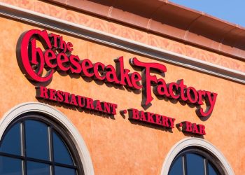 Cheesecake Factory reports rise in revenue to $927.2m for Q1 2025