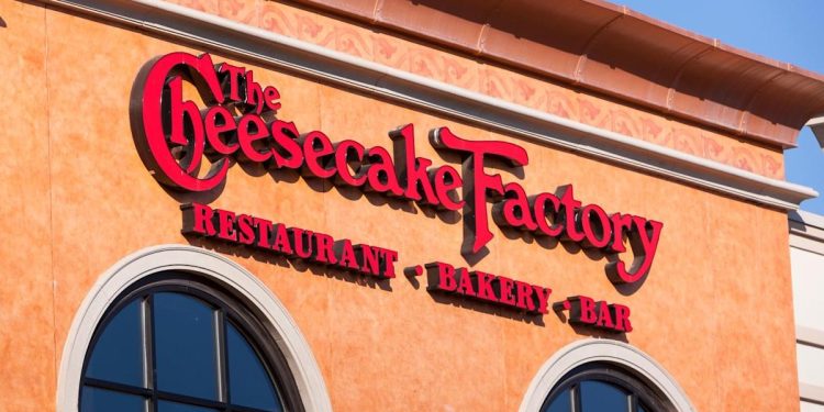 Cheesecake Factory reports rise in revenue to $927.2m for Q1 2025