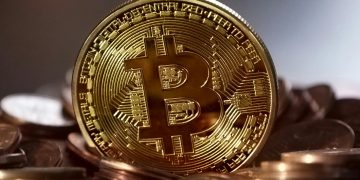 Peter Brandt Predicts When Bitcoin Price Might Reach $150,000, Technical Signals Show Where Market Is At