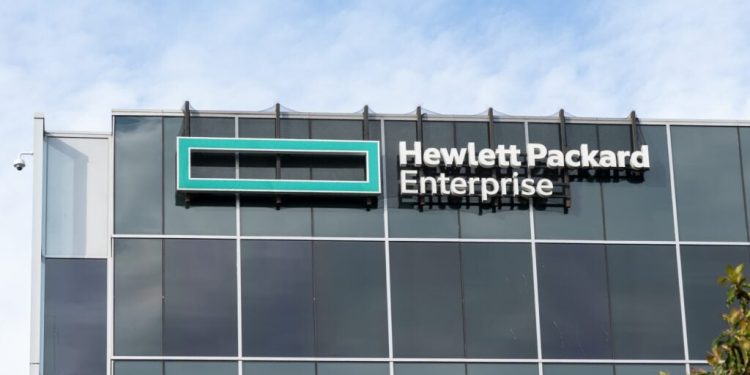 HP: How To Earn $500 A Month Ahead Of Q2 Earnings – HP (NYSE:HPQ)