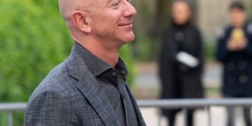 Jeff Bezos Once Admired How Sony Set Out To Change Japan’s Image After World War II — And If You’d Put $1,000 Into The Company’s Stock 40 Years Ago, Here’s How Much You’d Have Today – Sony Gr (NYSE:SONY)
