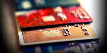 Visa and Mastercard unveil AI-powered shopping