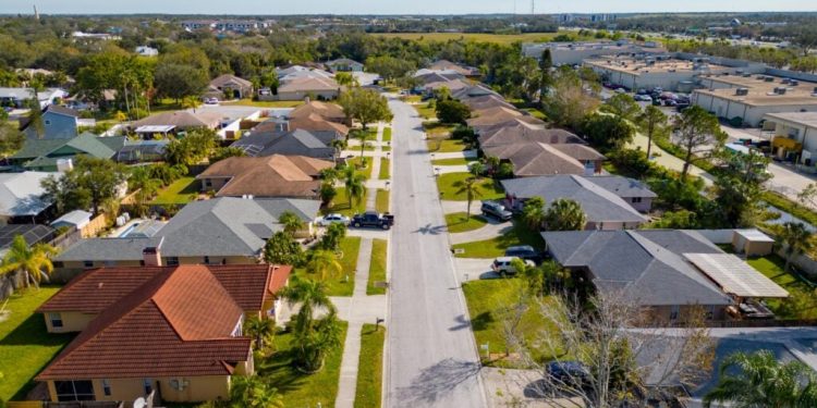 Jamie Dimon Called Out Investors—Are We Too Complacent About the Economy?