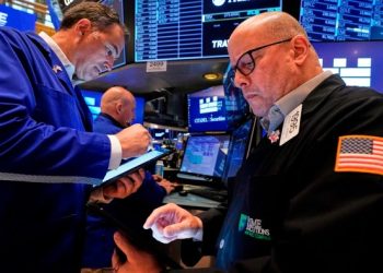 US stocks post biggest monthly rally since 2023