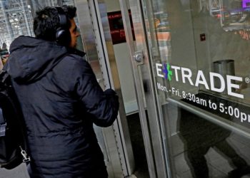 Morgan Stanley weighs move to offer crypto trading on ETrade platform