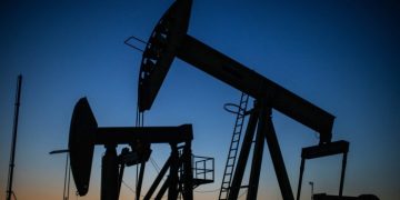 Oil prices fall on Donald Trump’s Iran deal comments